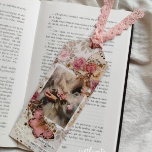 zakładka do książki, romantyczna, róże, motyle, sztuka, różowa