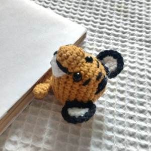 zakładka do książki tygrys, tygrysek