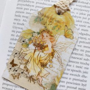 zakładka do książki, urocza żółta wróżka, muzyka, róże motyle, prezent