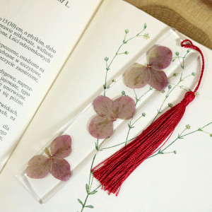 Zakładka do książki wiosenne kwiaty żywica hortensje