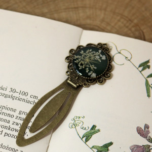 Zakładka do książki żywica dzika marchew w zieleni