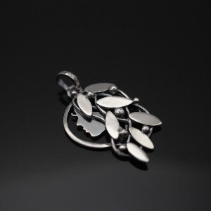 Zawieszka leśna driada I