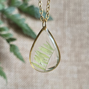 Zawieszka z rośliną wisiorek kwiaty