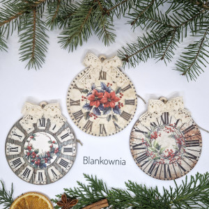 Zestaw 3 bombek „Zegary z wiankami” rękodzieło