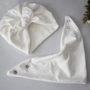 Zestaw czapka kokardka chusta zima ecru krem chrzest