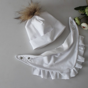 Zestaw czapka pompon wywijana chusta zima biel chrzest