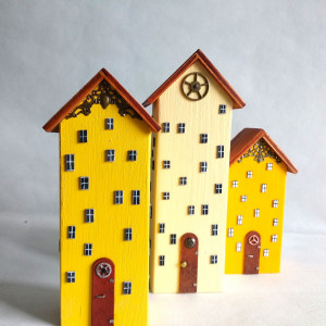 Zestaw dekoracyjnych domków - Słoneczne Kamieniczki.