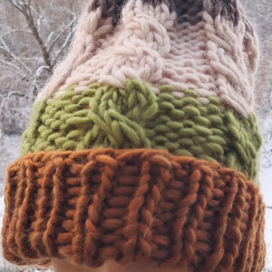 Zimowa czapka z wełny peruwianskiej. Handmade.