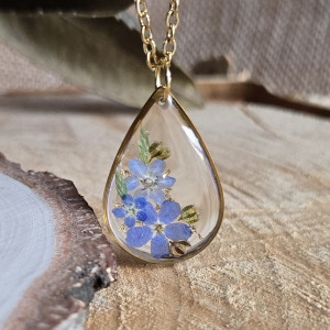 Złota łezka kwiaty niezapominajki bukiet kwiatowy