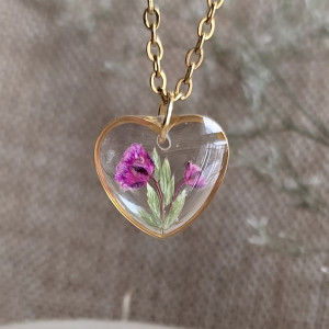 Złote serce różowe kwiaty zawieszka