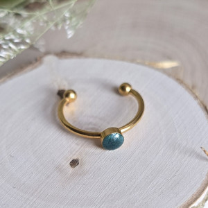 Złoty pierścionek brokat zielony minimalistyczny mały