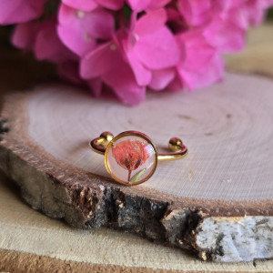 Złoty pierścionek z żywicy pomarańczowy kwiat