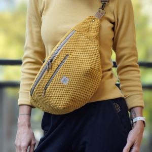 żółta welurowa  nerka XXL