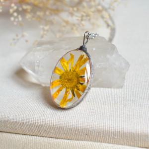 Żółty kwiat - naszyjnik ze szkłem