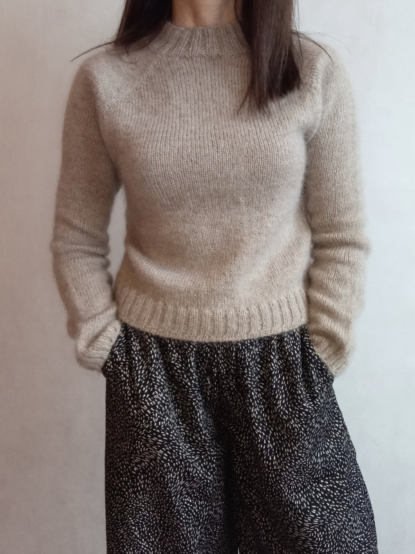 Beżowy sweter z alpaki i jedwabiu_photo1
