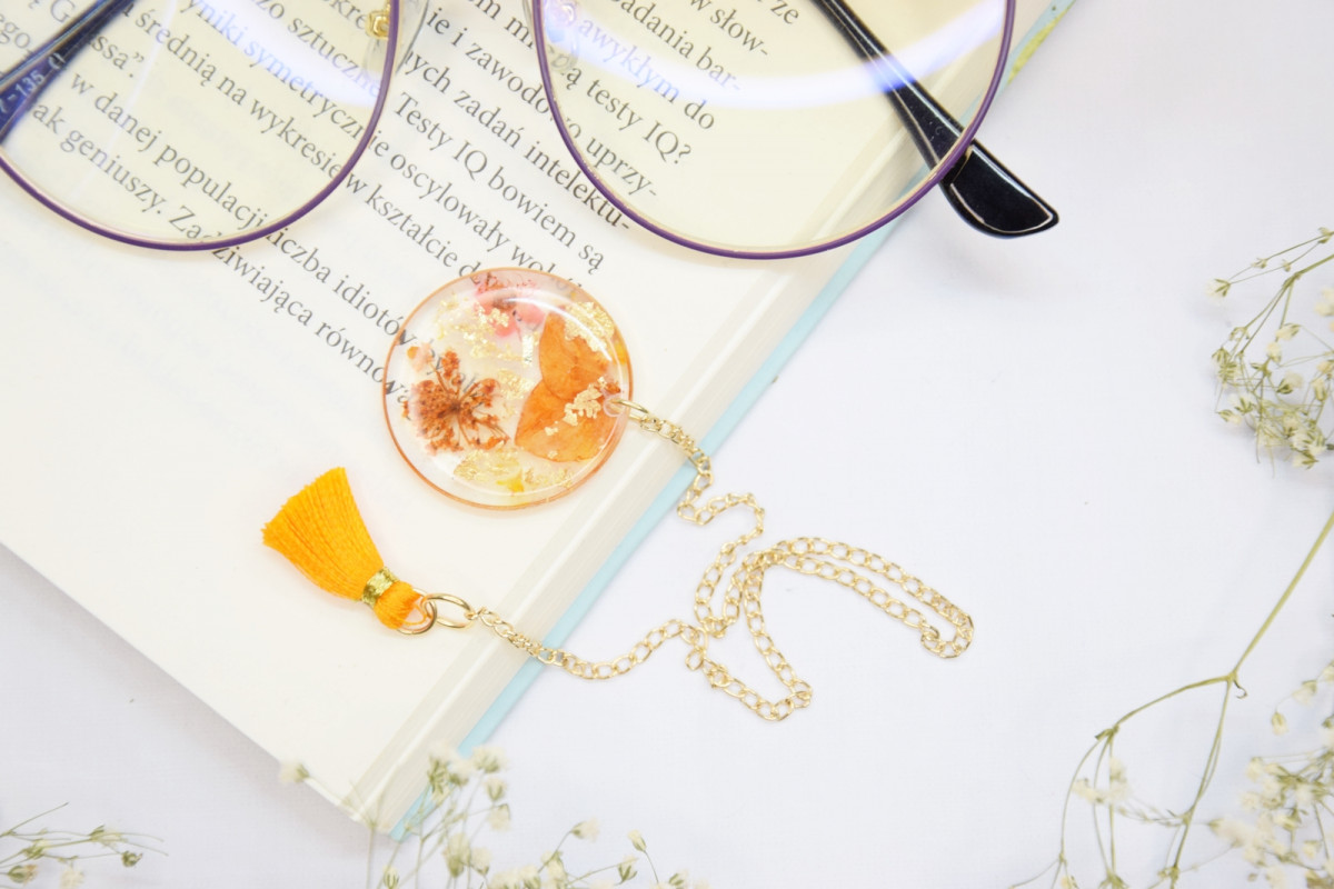 Biżuteryjna zakładka do książki  - pomarańcz_photo1
