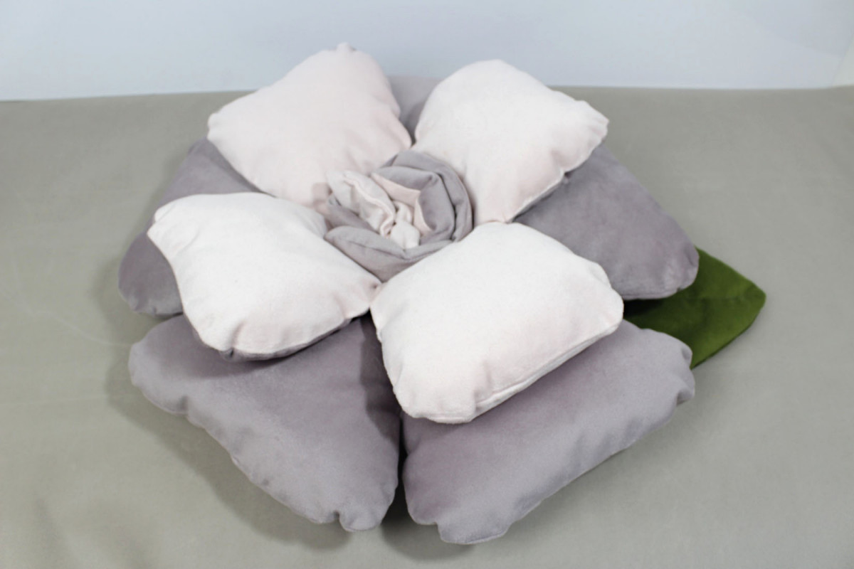 Duża poduszka w kształcie róży z lawendą_photo1