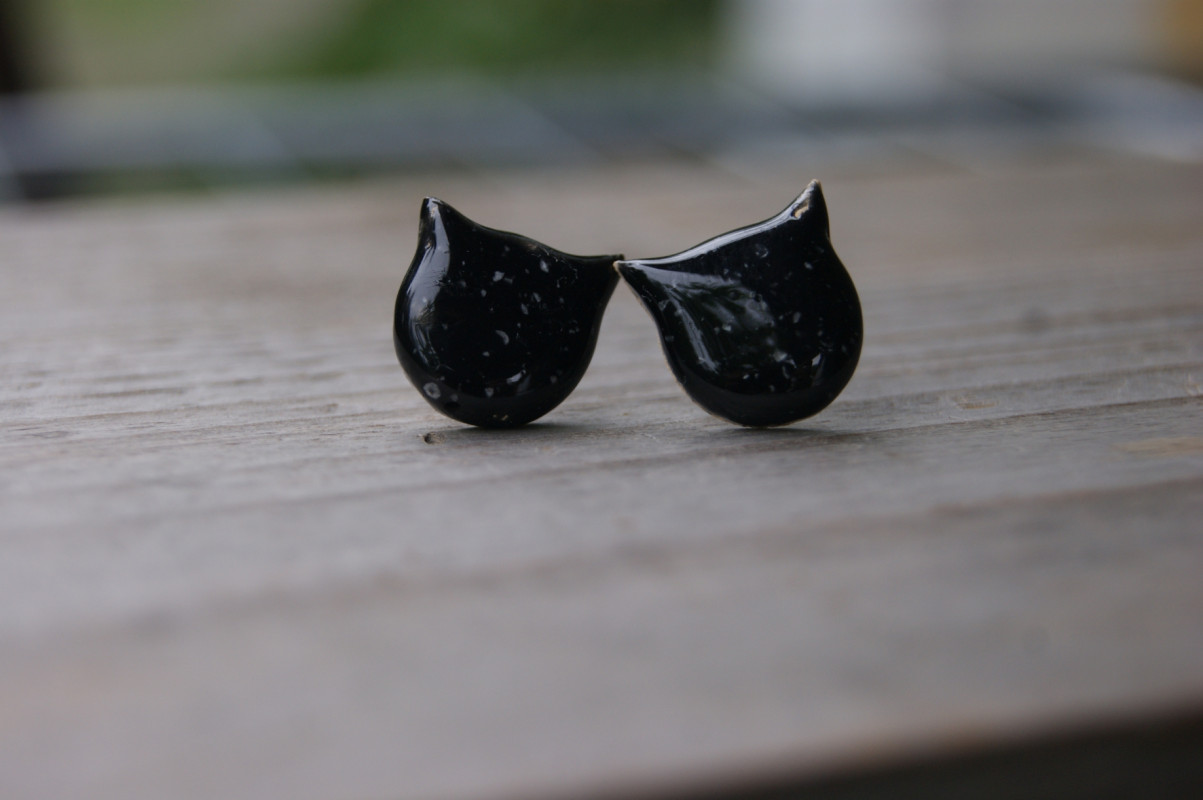 Duże ceramiczne kolczyki czarne koty_photo1