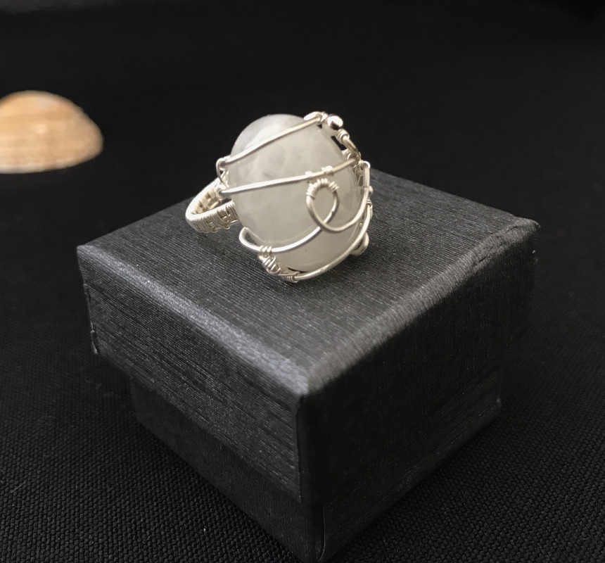 Kamień księzycowy srebrny pierścionek rozmiar 11_photo1