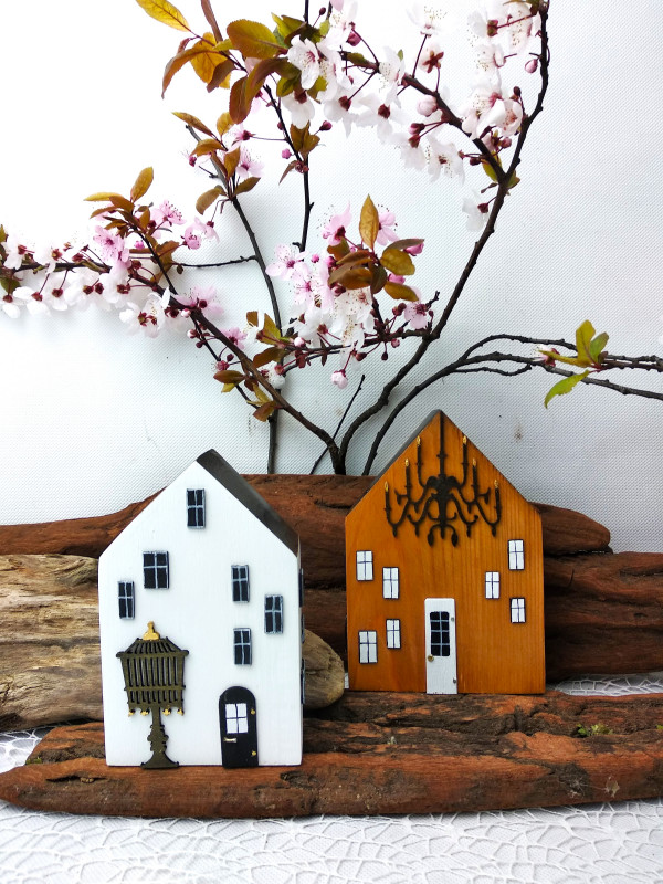 Kamieniczki dekoracyjne - domki z drewna._photo1