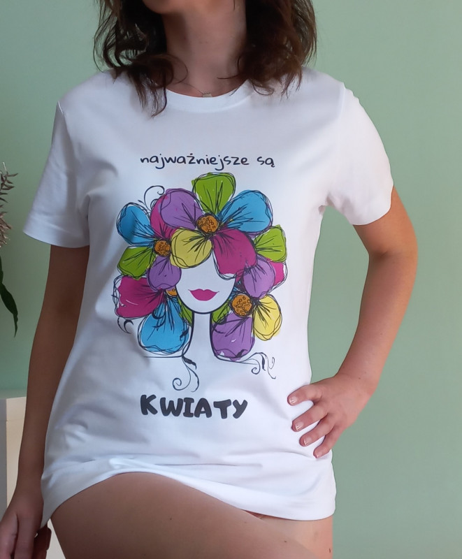 Koszulka damska bawełna "kwiaty są najważniejsze"_photo1