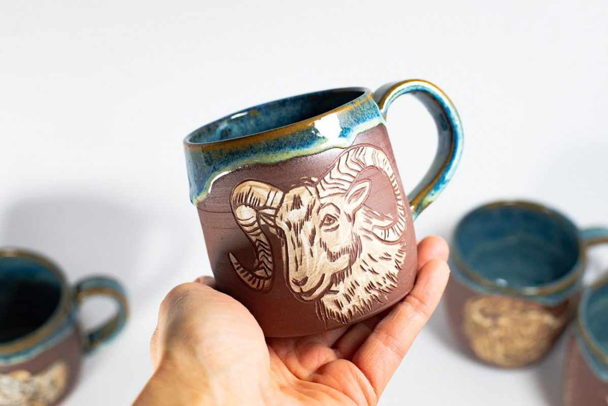 Kubek ceramiczny z Muflonem | Leśne opowieści_photo1
