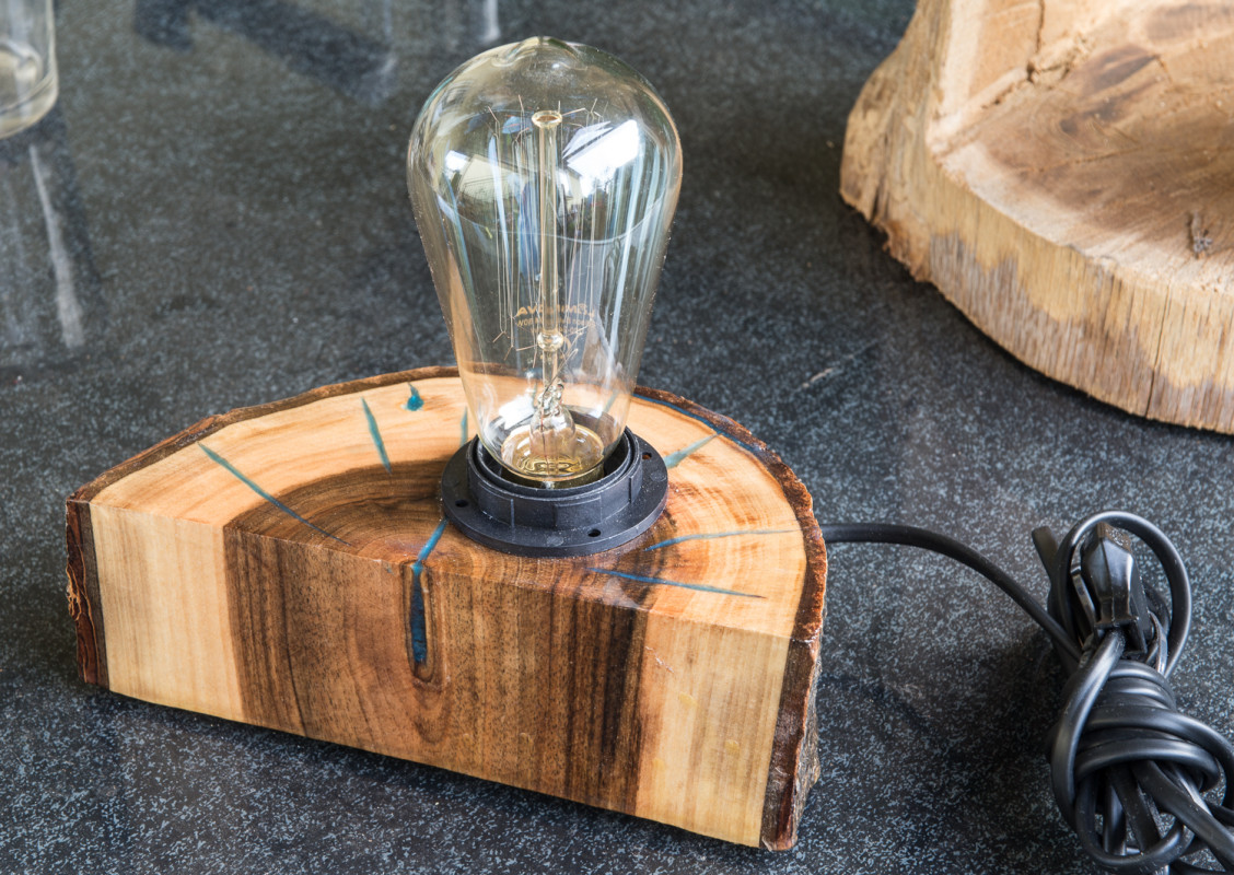 Lampa na biurko/komodę z żywicą epoksydową C3_photo1