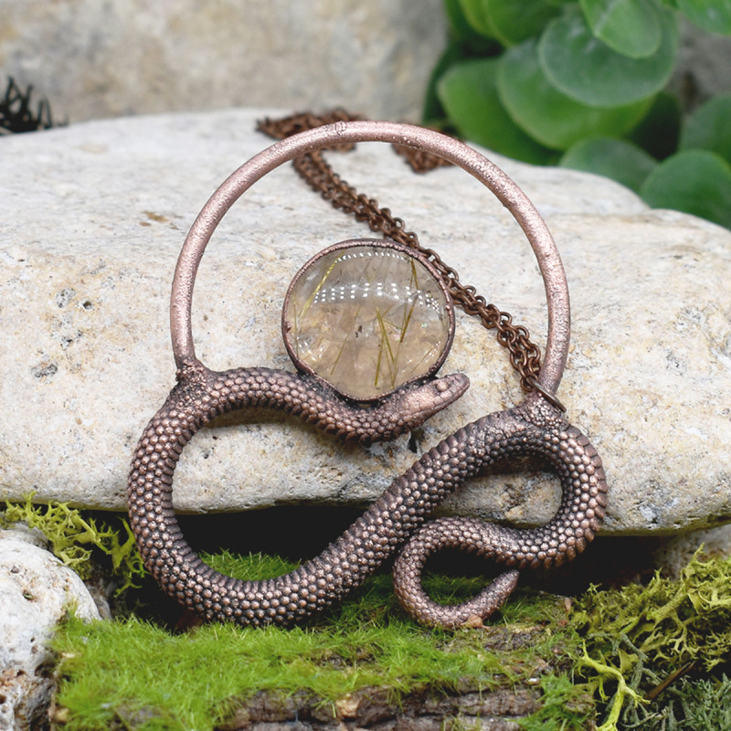 Miedziany wisiorek wąż kwarc z rutylem #350_photo1
