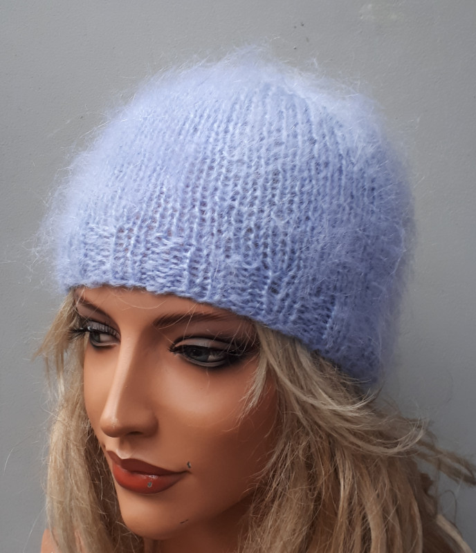 Moherowa czapka w kolorze jasno niebieskim_photo1
