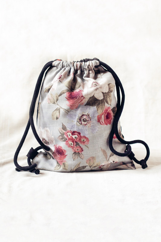 Plecak worek w kwiaty dla dziewczynki_photo1