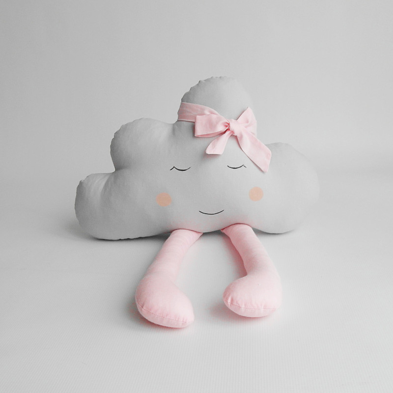 Szara podusia chmurka z różowymi nóżkami_photo1