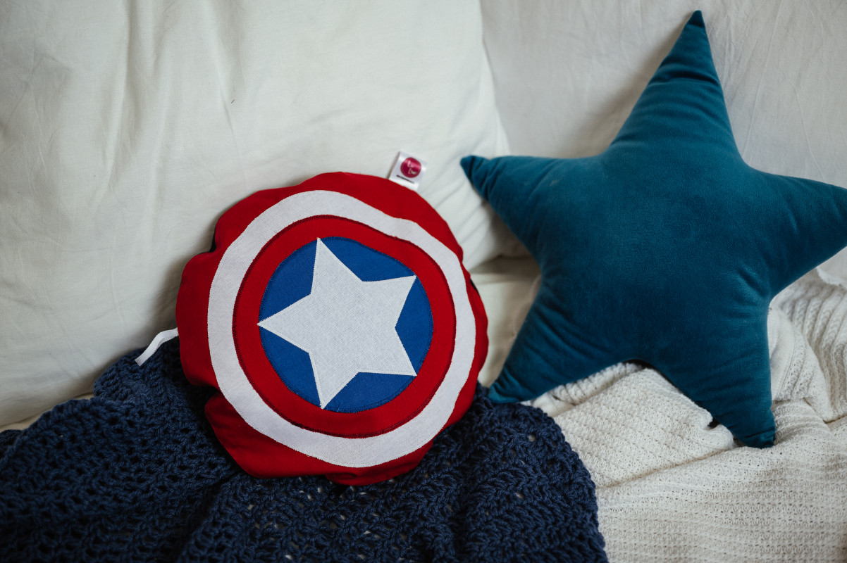 Pożeracz piżamy Tarcza KAPITAN AMERYKA Avengers_photo1