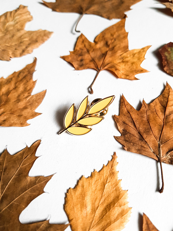 Przypinka Jesienna Złoty Liść Ręcznie malowana_photo1