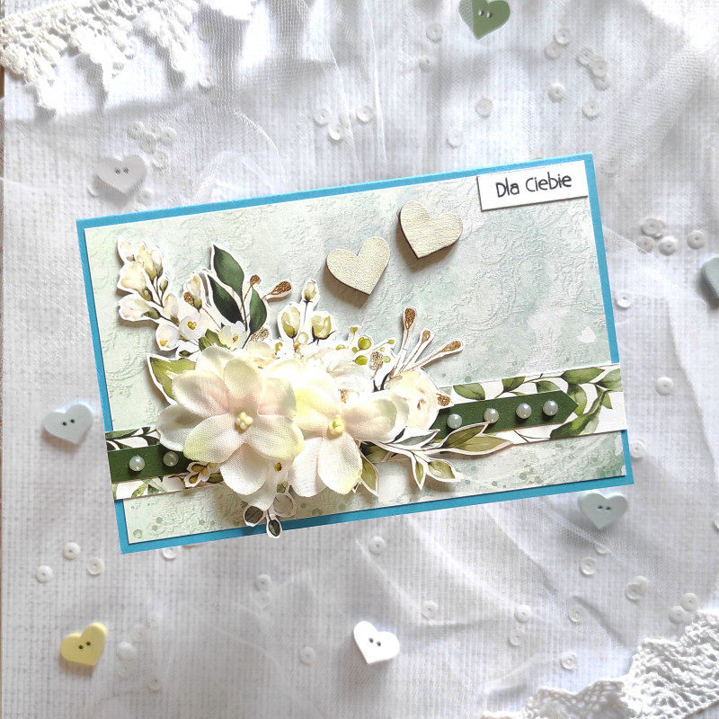 Romantyczna kartka okolicznościowa z kwiatami_photo1