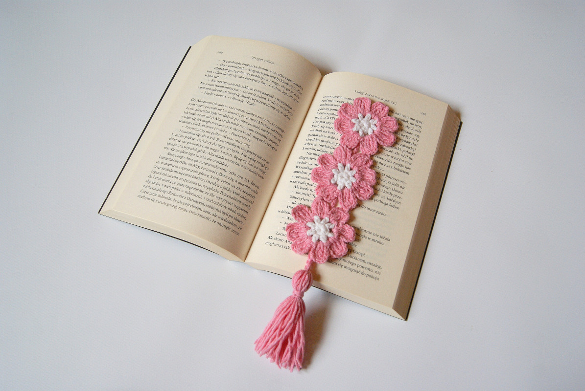 Różowa zakładka do książki - 3 kwiatki_photo1