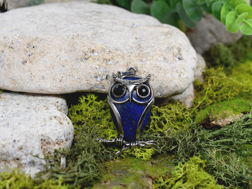 Stalowy wisior sowa z lapisem lazuli i obsydianem_photo1