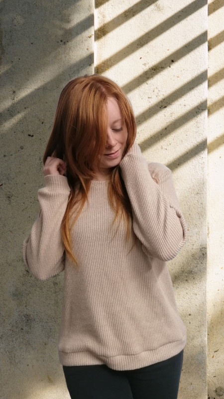 Sweter damski jasny beż_photo1