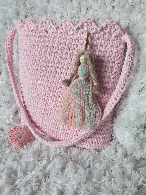 Torebka różowa perła ze sznurka, z laleczką_photo1