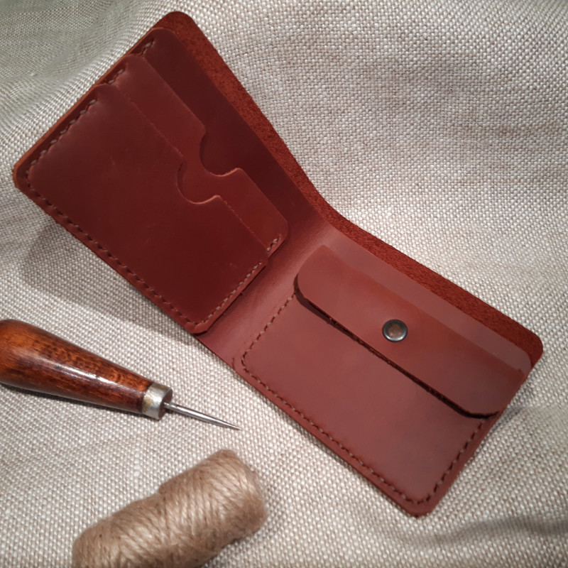 Uniwersalny brązowy portfel z kieszonką na monety_photo1