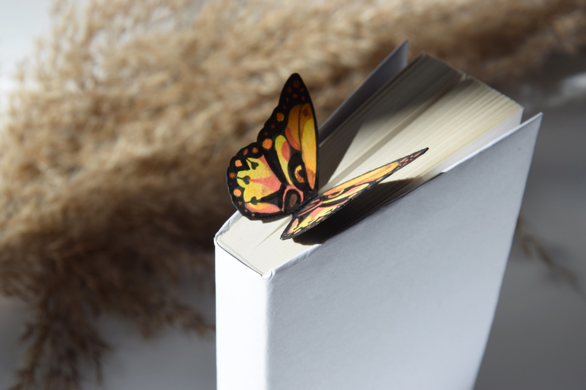 Zakładka do książki "On Paper" Motyl malowany 01_photo1