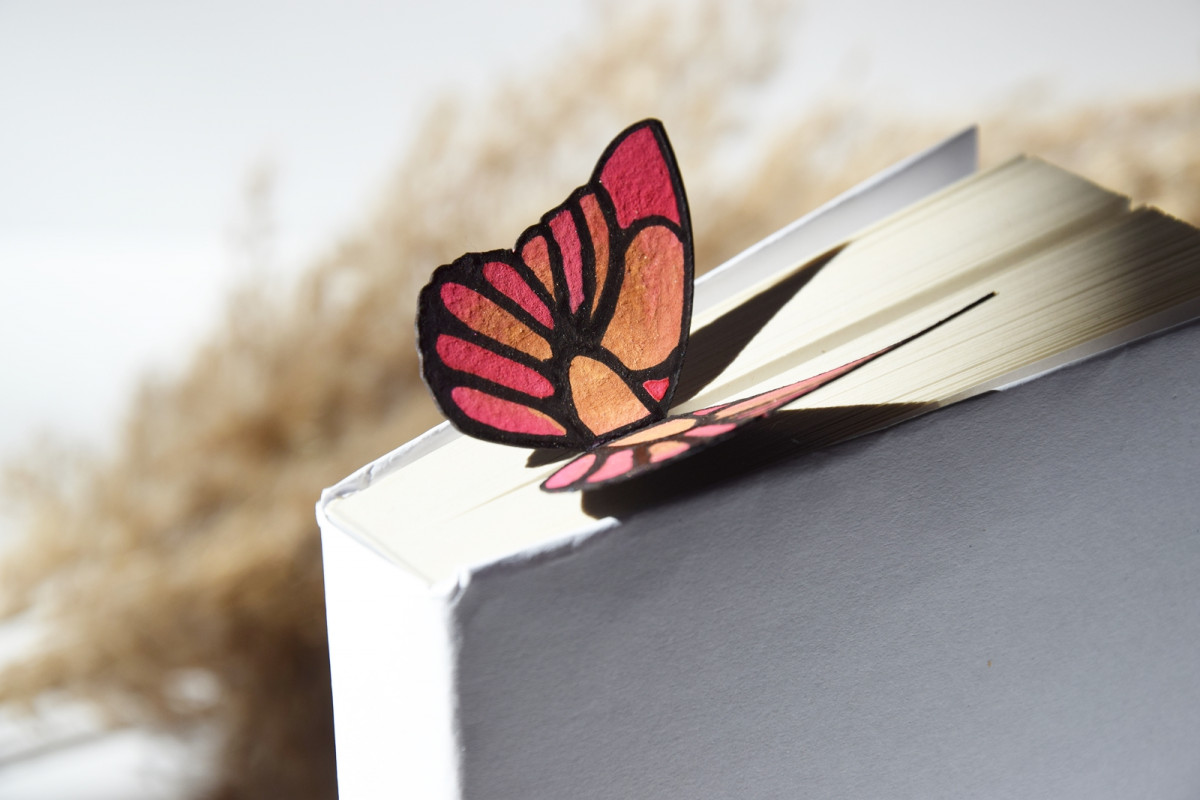 Zakładka do książki "On Paper" Motyl malowany 08_photo1