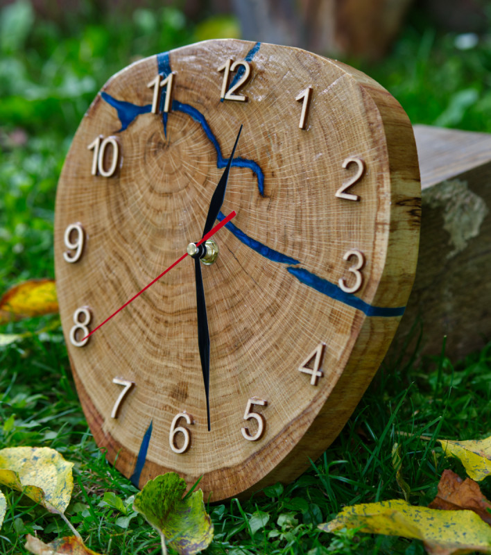 Zegar drewniany z żywicą epoksydową A01_photo1